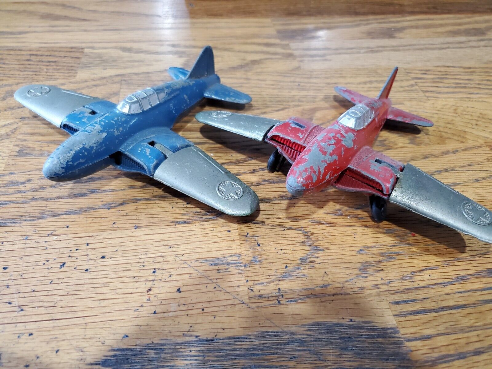 Two Vintage Hubley Kiddie Toy #430 Metal Airplanes
