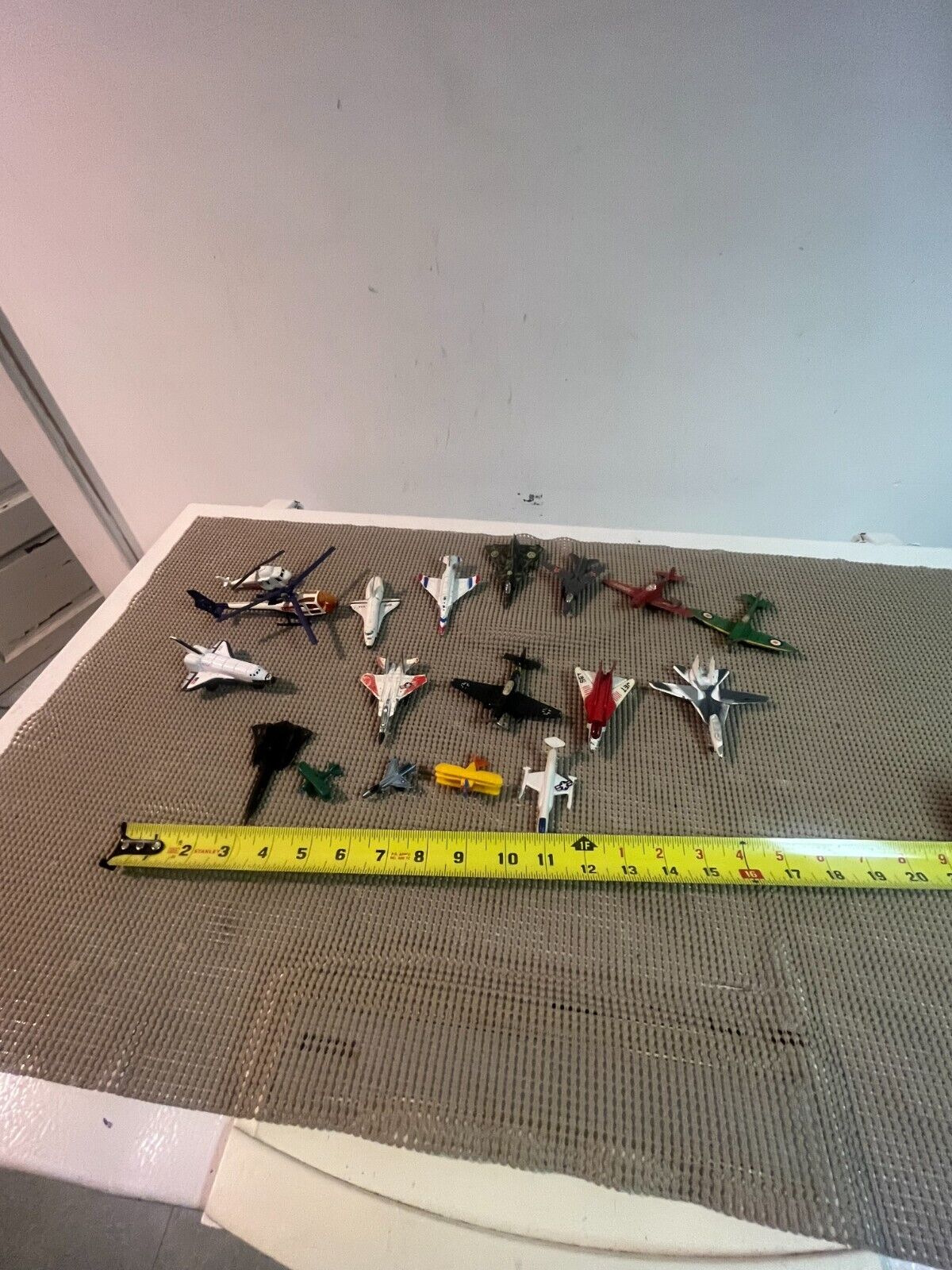 toy airplane lot