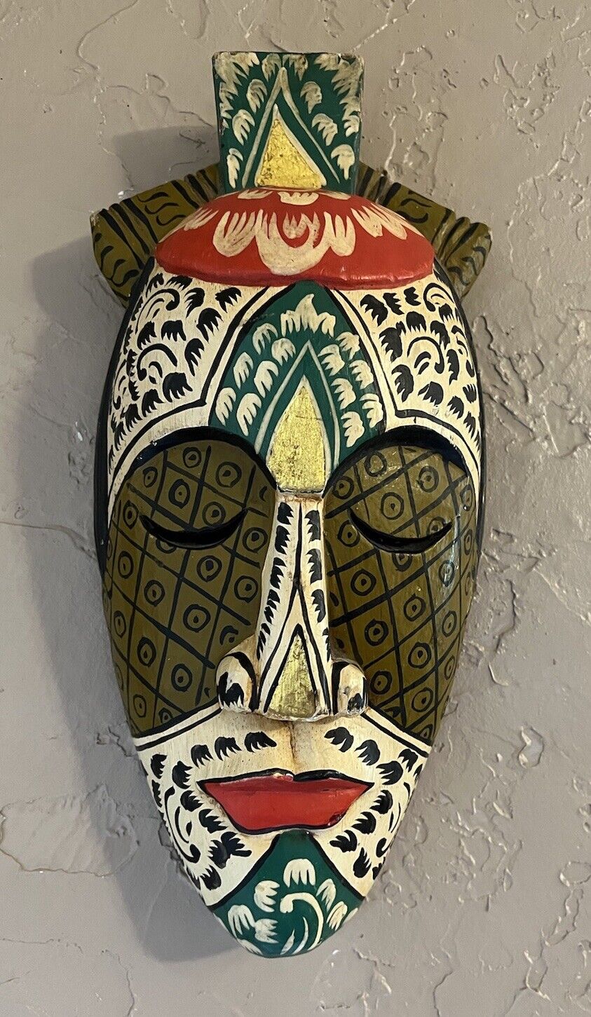 Vintage African Tribal Mask Wall Hanging 13